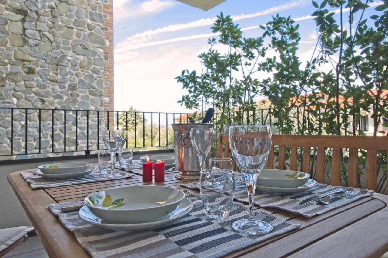 Warda A6 Apartment Desenzano del Garda Bagian luar foto
